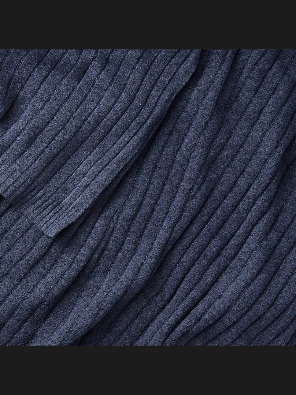 Ribbed Knit Throw Blanket - Navy - Picture 2 of 3